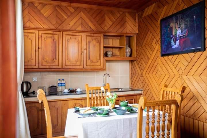 Kma Kaytumadi Hotel Taungoo Екстер'єр фото