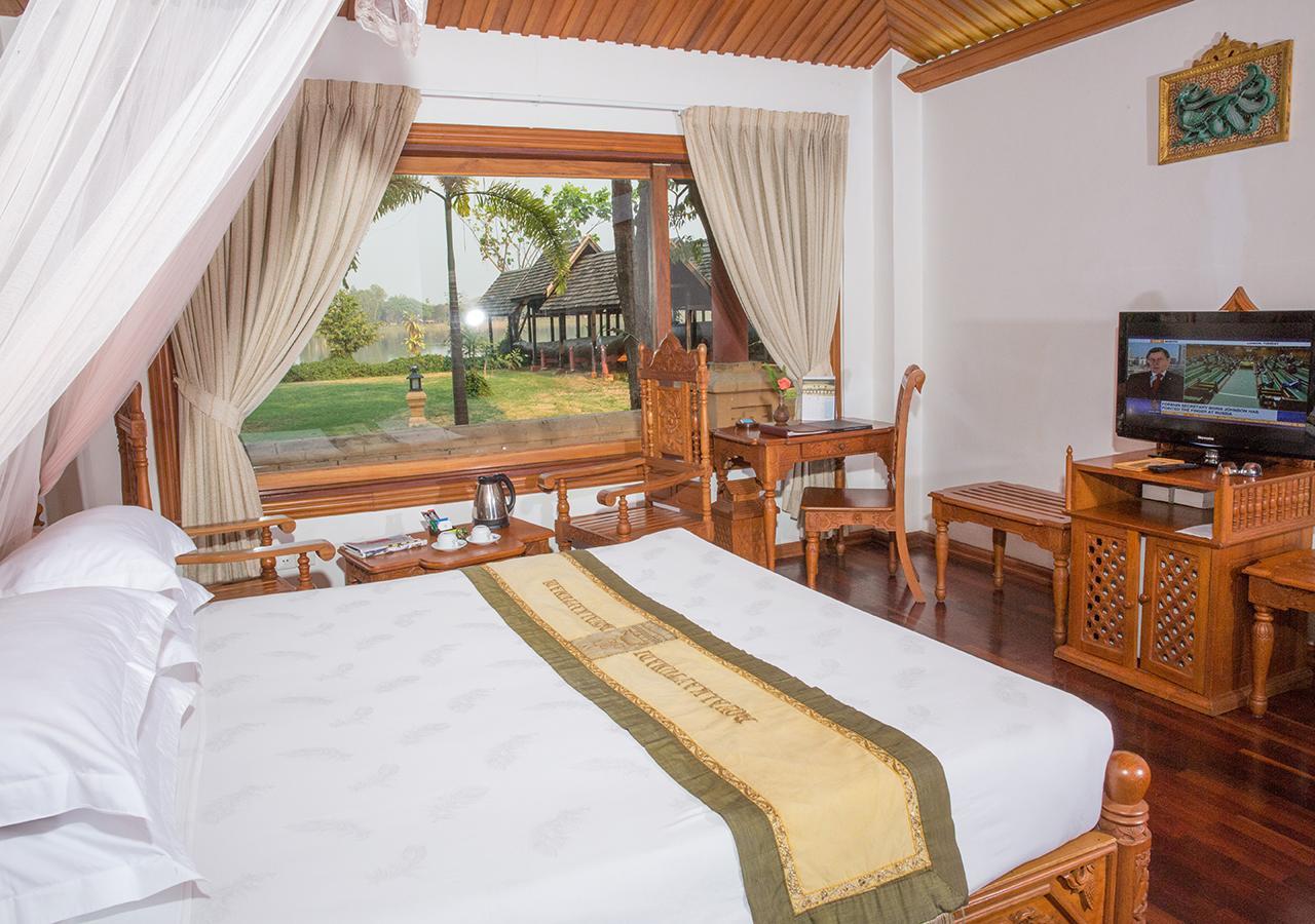 Kma Kaytumadi Hotel Taungoo Екстер'єр фото