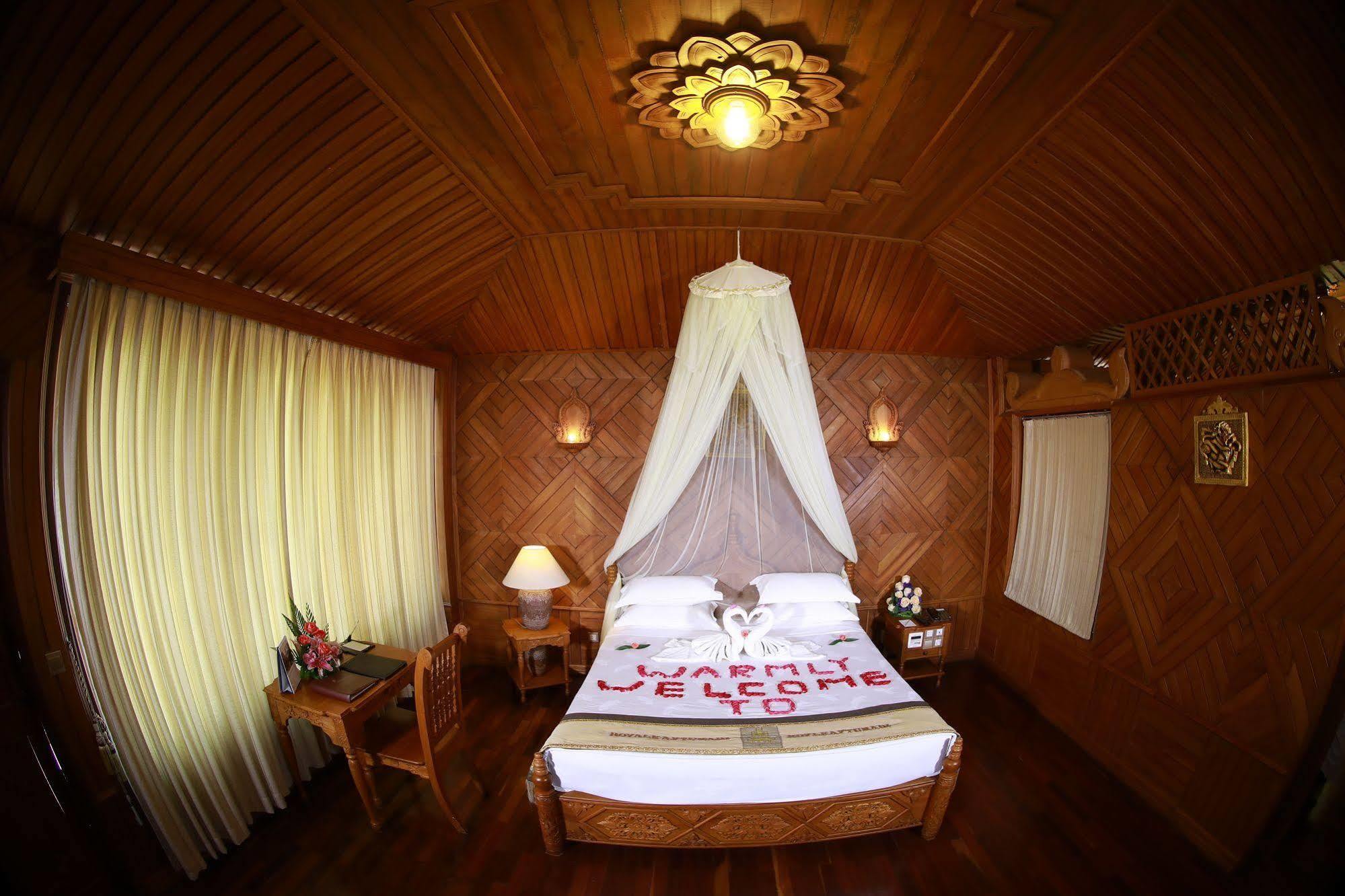 Kma Kaytumadi Hotel Taungoo Екстер'єр фото